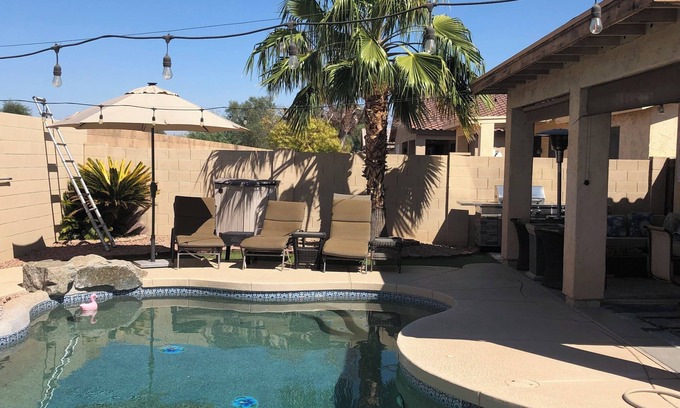 Garden Lakes House | Lovely Garden Lakes, heated pool & Spa! Special monthly rate and New carpets!