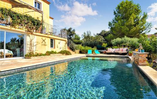 Beaucaire House | Lovely Home In Beaucaire With Wifi