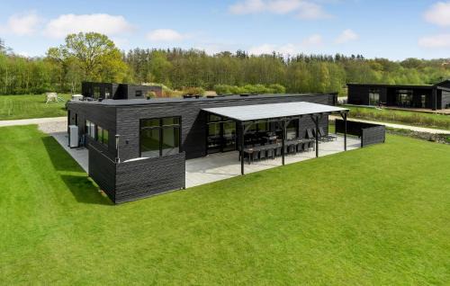 Fjellerup Strand House | Lovely Home In Glesborg With Sauna