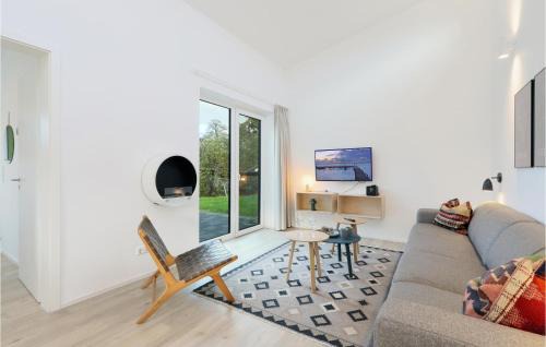 Lembruch House | Lovely Home In Lembruchdümmer See