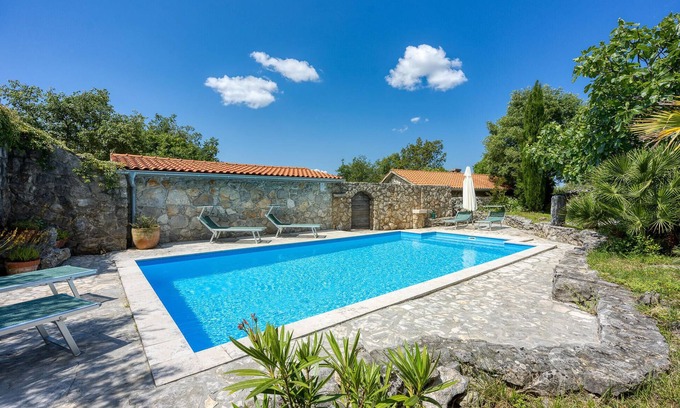 Nenadici House | Lovely home in Malinska with WiFi