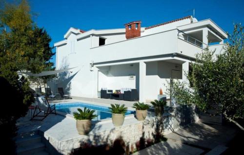Businci House | Lovely Home In Okrug Gornji