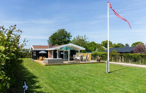 Hasmark Strand House | Lovely Home In Otterup With Wifi