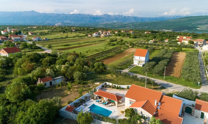 Pridraga House | Lovely home in Pridraga