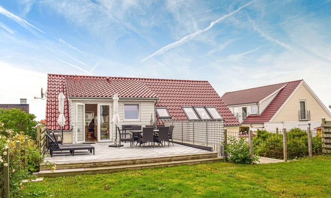 Lohals House | Lovely home in Tranekær with kitchen