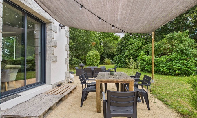 Fouesnant Ski Chalet | Lovely house for 6 – Large garden and barbecue