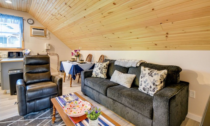 Hiram Apartment | Lovely Maine Vacation Rental Near Hiking