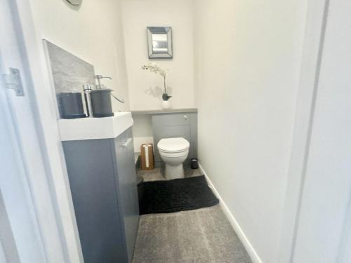 Willesborough House | Lovely modern 4 bedroom House in Ashford