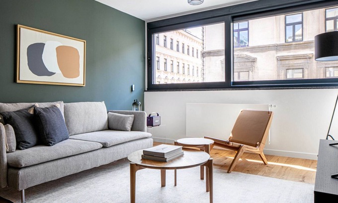 Schottenfeld Apartment | Lovely Neubau 1BR w/ Elevator, close to shopping, U3, U6, by Blueground