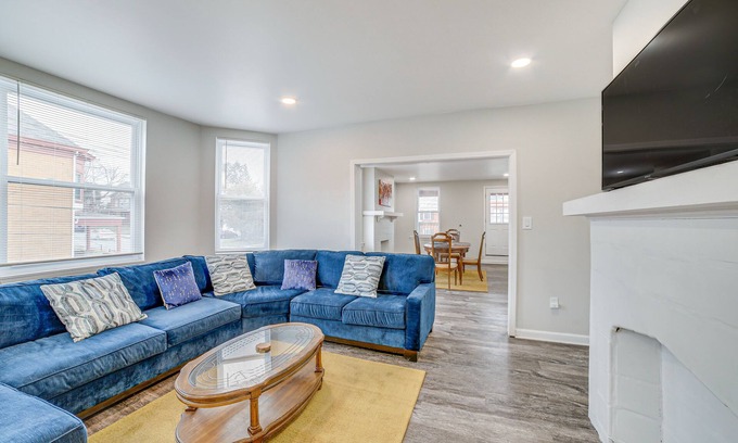 Brighton Heights Apartment | Lovely Pittsburgh Apartment ~ 5 Mi to Downtown!