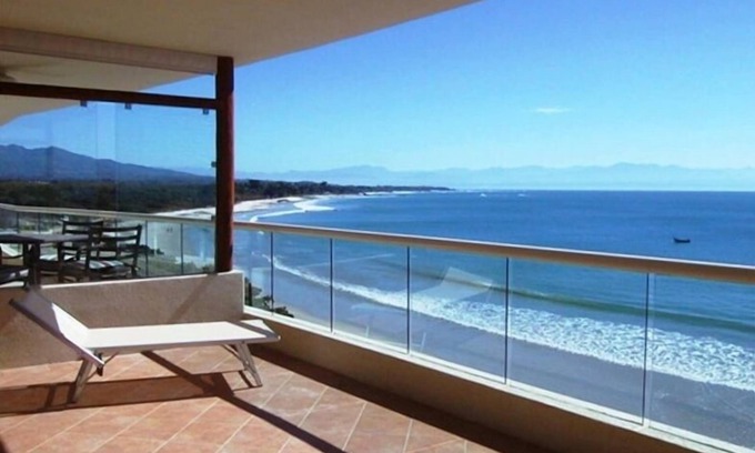 Emiliano Zapata Condo | Lovely Punta Mita 1 bedroom condo. Right on the Beach! Great Surfing, Safe Place