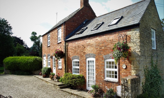 Kemerton Cottage | Lovely Quiet Cottage in Kemerton!