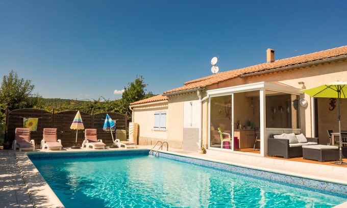 Argeliers Villa | Lovely recent house classified 3*with private pool in quiet village