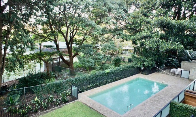 Rushcutters Bay Apartment | Lovely refurbished 1 bed near marina + parking