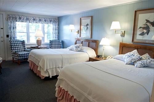 Lincolnville House | Lovely Retreat with a Private Deck in a Bed and Breakfast near Rockland, Maine