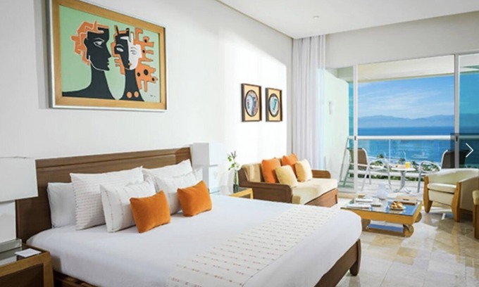 Puerto Juarez Resort | Lovely romantic resort for couples or family 5 min walk to beach and restaurants