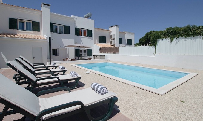 Fornos Villa | Lovely semi-detached villa located in a quiet village