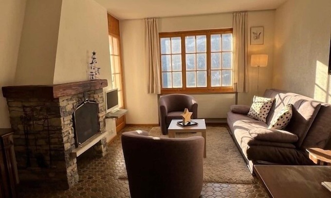 St. Luc Apartment | Lovely south-facing 1-bedroom apartment for 2-4 people with breathtaking panoramic views, including