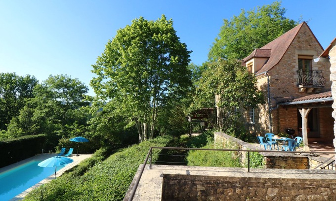 Marnac House | LOVELY STONE HOUSE WITH HEATED POOL & MATURE GARDEN NEAR BY SARLAT