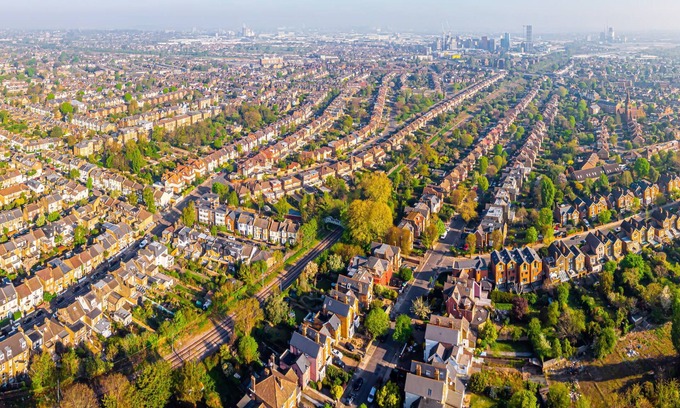 Acton Apartment | Lovely Studio Apartment in London