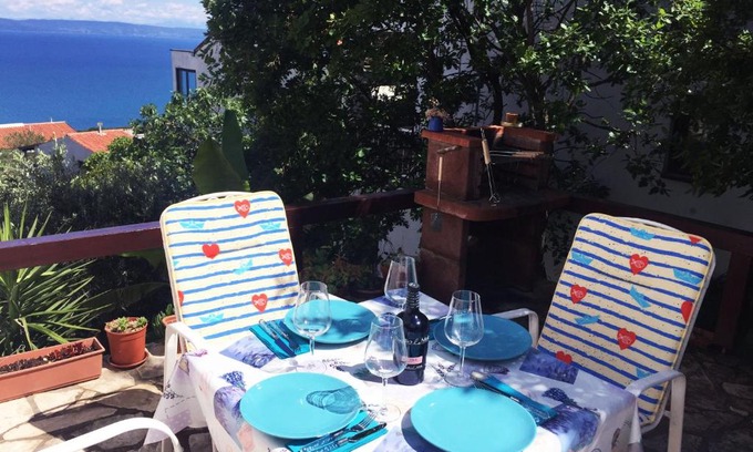 Ravni Apartment | Lovely studio apartment Mare e Sole