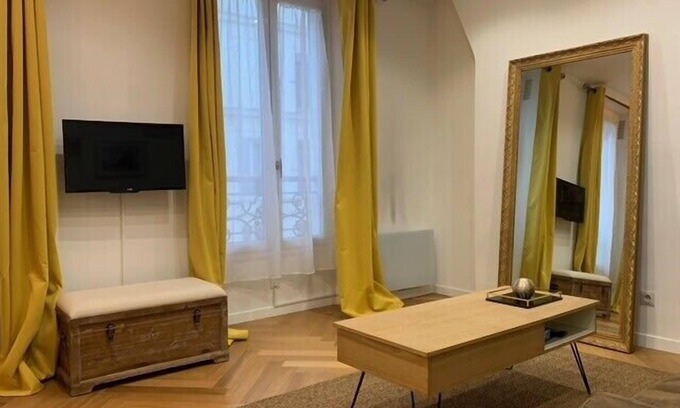 Epinettes Apartment | Lovely studio - near park