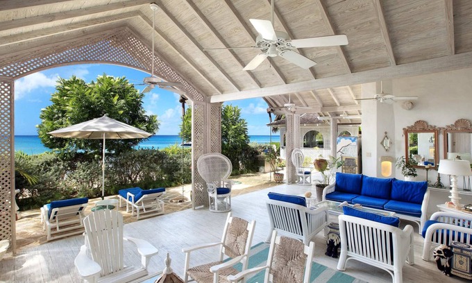 Lower Carlton House | Lovely Three Bedroom Beach House