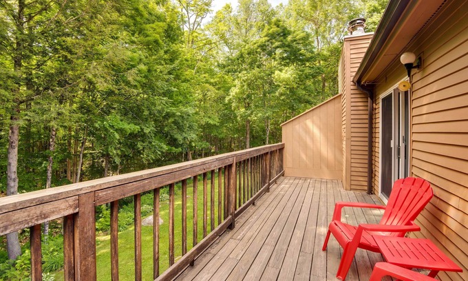 Lincoln Condo | Lovely White Mountains Condo: Hike, Ski & Unwind!
