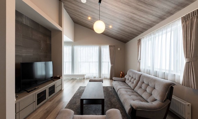 Makkari-mura House | Loves Only You - Loves Only You /Abuta Hokkaidō