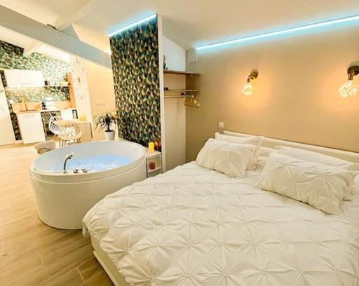 Le Grau-dʼAgde Apartment | Lovicéa Balnéo Suite, 200m plage