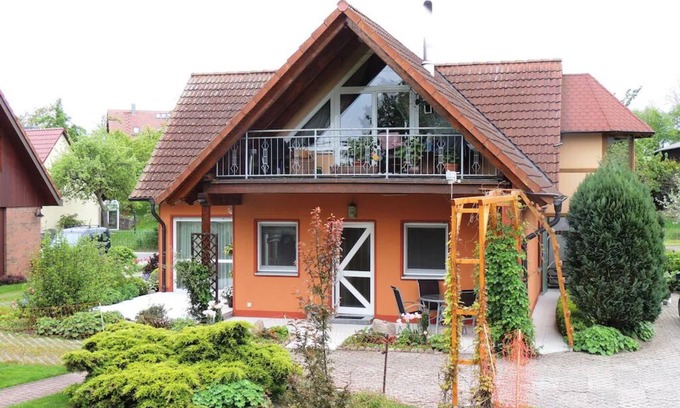 Reetzow Condo | Lovingly designed vacation apartment with large garden