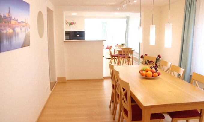 Kaditz House | Lovingly renovated house with large garden in Dresden
