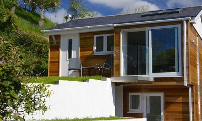 Crynant Ski Chalet | Low Kiln Bank in the beautiful Swansea