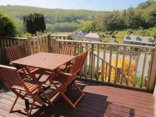 Looe House | Lowena Cottage