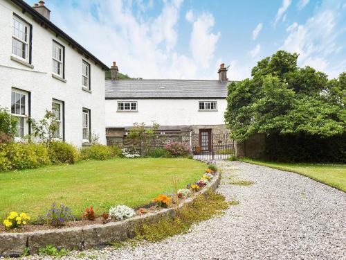 Newton Abbot House | Lower Chinkwell-Uk12426
