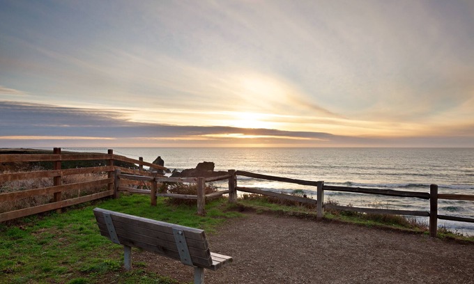 Gualala Cottage | Lower-level cottage with ocean views, fireplace, furnished deck, & internet