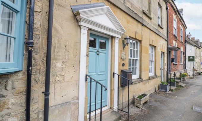 Winchcombe House | Lower Pack Horse Cottage