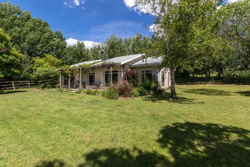 Katberg House | Lowestoffe Country Lodge - Trout