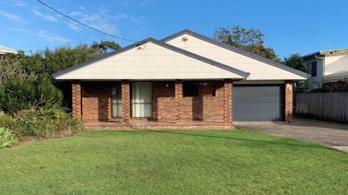 Bongaree House | Lowset pet friendly home, with room for a boat, Palm Ave, Bongaree