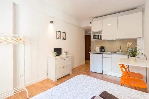 La Malagueta Apartment | LU&CIA City Beach Malagueta 6
