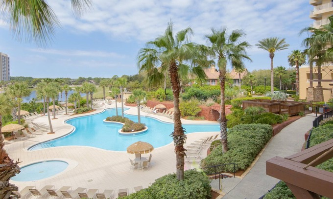 Sandestin Hotel | Luau I 6104 Flr1