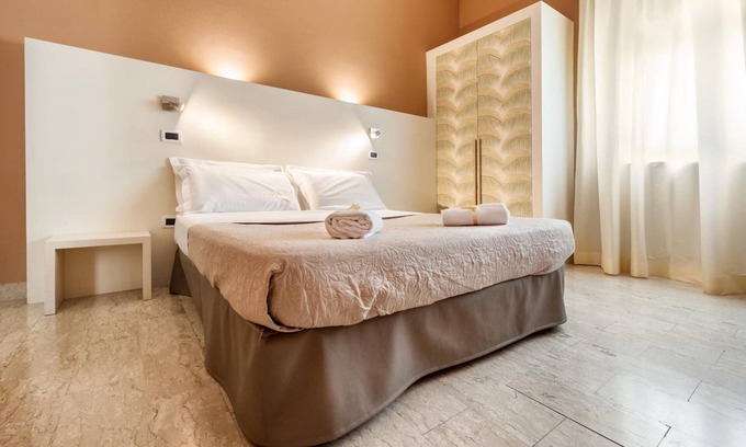 Lucca Historical Center Bed & Breakfast | Lucca In Villa Elisa & Gentucca