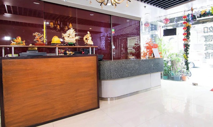Santa Cruz Hotel | Lucky Hotel Binondo