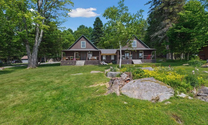 Rangeley Cabin | LuckyStyrk - Classic Barker Loop Camp on Mooselookmeguntic