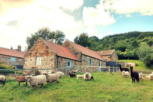 Briggswath House | Luddie's Country Cottages - Rose Cottage