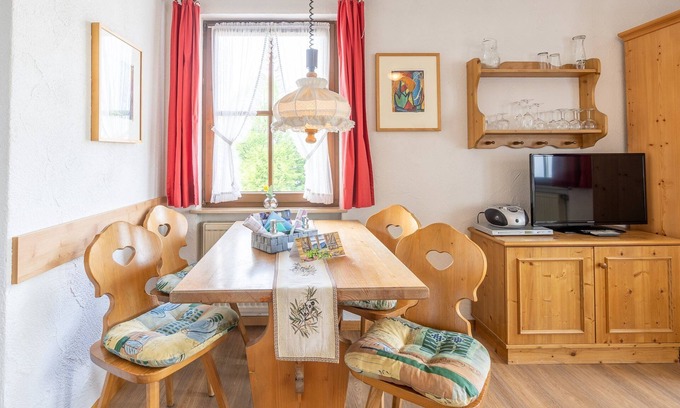 Bad Hindelang Apartment | Lueg Naus, Germany