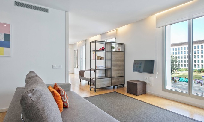 Poblenou Apartment | Lugaris Beach - Apartments