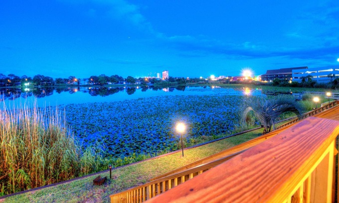 El Centro Beach Condo | Lullwater Front Beach Condos by ZIA VR