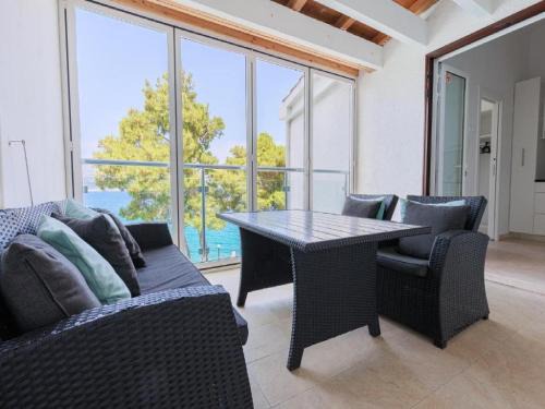 Lumbarda Apartment | Lumbarda Resort Apartments - Comfort Two-Bedroom Apartment F8
