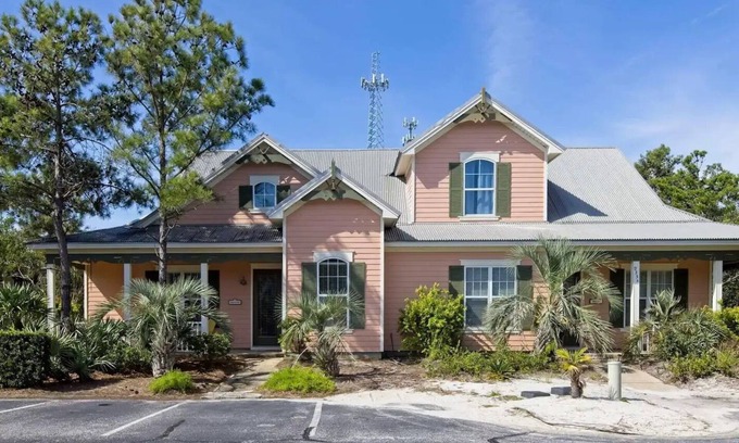 Fort Morgan Cottage | Lumiere du Soleil ~ Beautiful 2BR/2BA beach home!